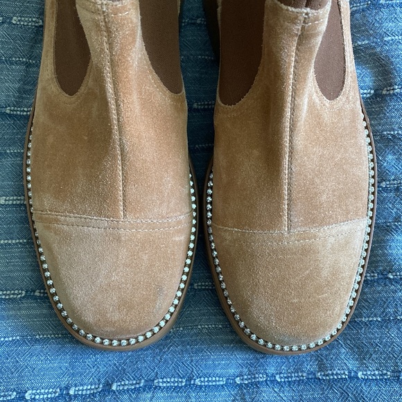 JIMMY CHOO Tan Clayton Chelsea Boots Suede Ankle-high Caramel Size 39.5 EU - Picture 15 of 16